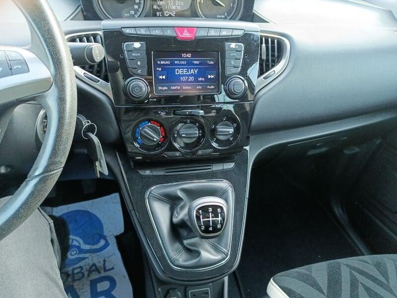 Lancia Ypsilon Ypsilon 1.3 MJT 16V 95 CV 5 porte S&S Silver