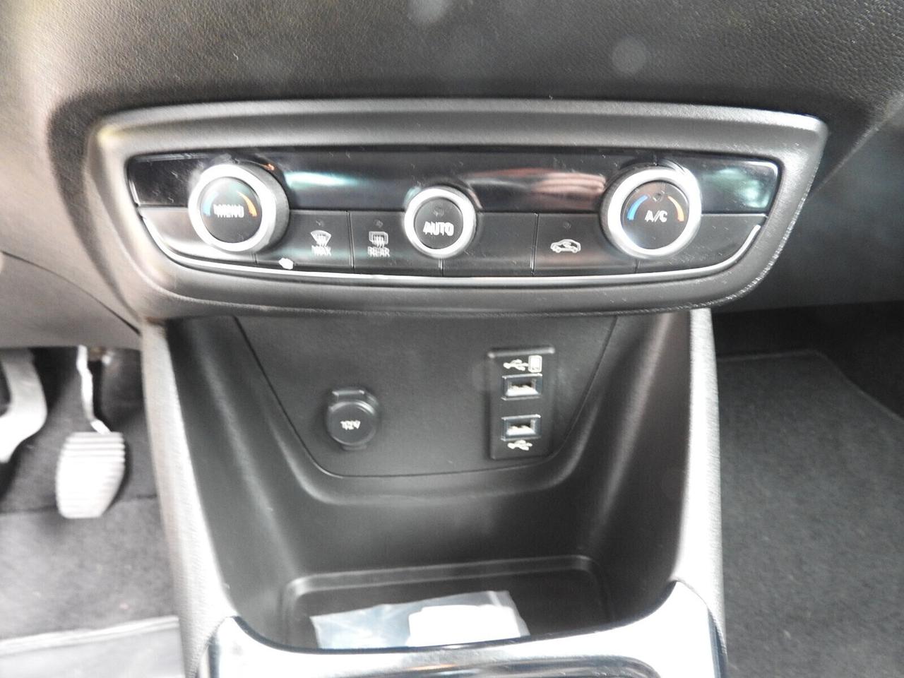 OPEL CROSSLAND X 1.6 d. FULL