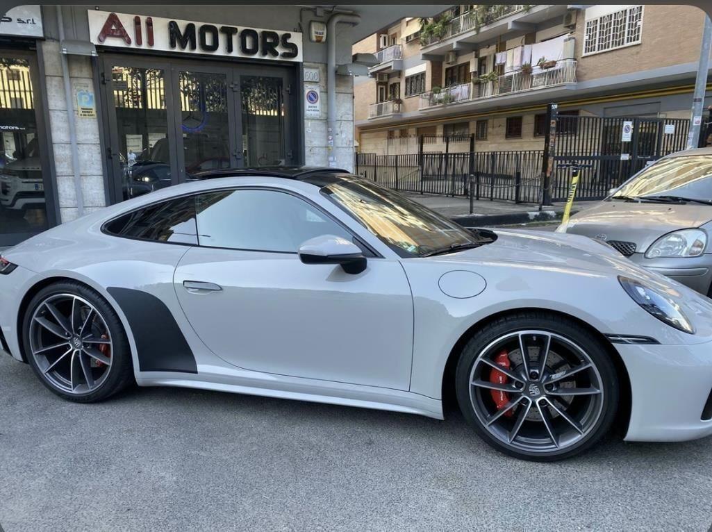 Porsche 992 992 coupe Carrera s 450 cv kreide