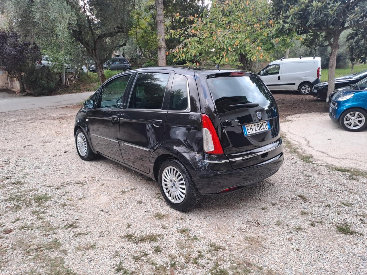 Lancia MUSA 1.4 16V DFN 5th Avenue cambio aut.
