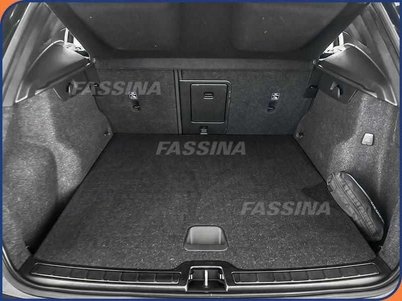 Volvo XC40 XC40 T3 Geartronic Momentum Pro