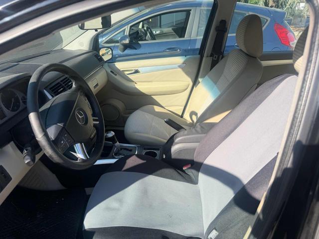 MERCEDES-BENZ B 180 CDI Sport senza nessun lavoro da fare