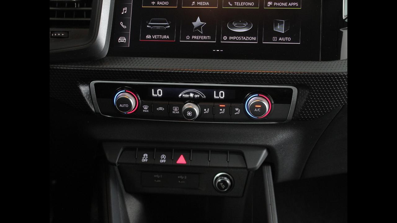 AUDI A1 II 2022 allstreet - A1 allstreet 25 1.0 tfsi Admired 95cv