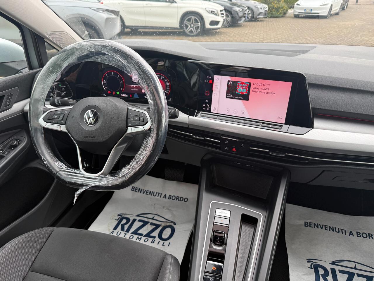 VOLKSWAGEN GOLF 8 2.0TDI 150CV DSG TETTO NAVI LED AMBIENT FULL LIGHT