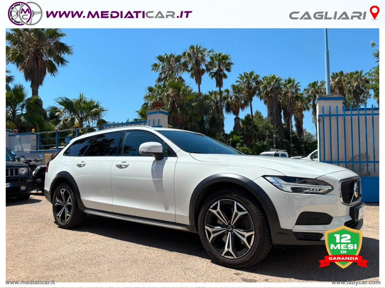 VOLVO V90 Cross Country B4