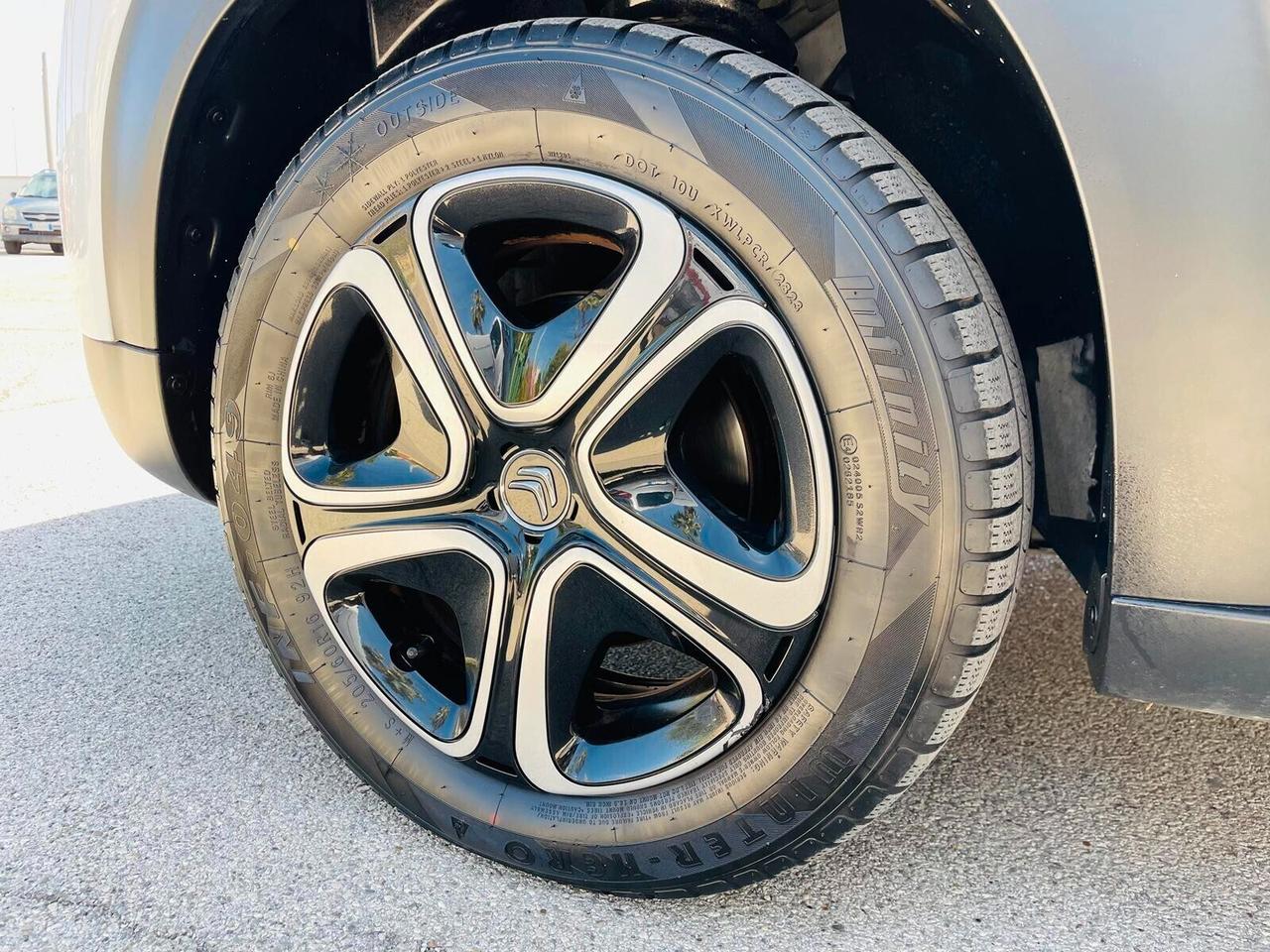 Citroen C3 Aircross C3 Aircross BlueHDi 120 S&S EAT6 Shine Pack