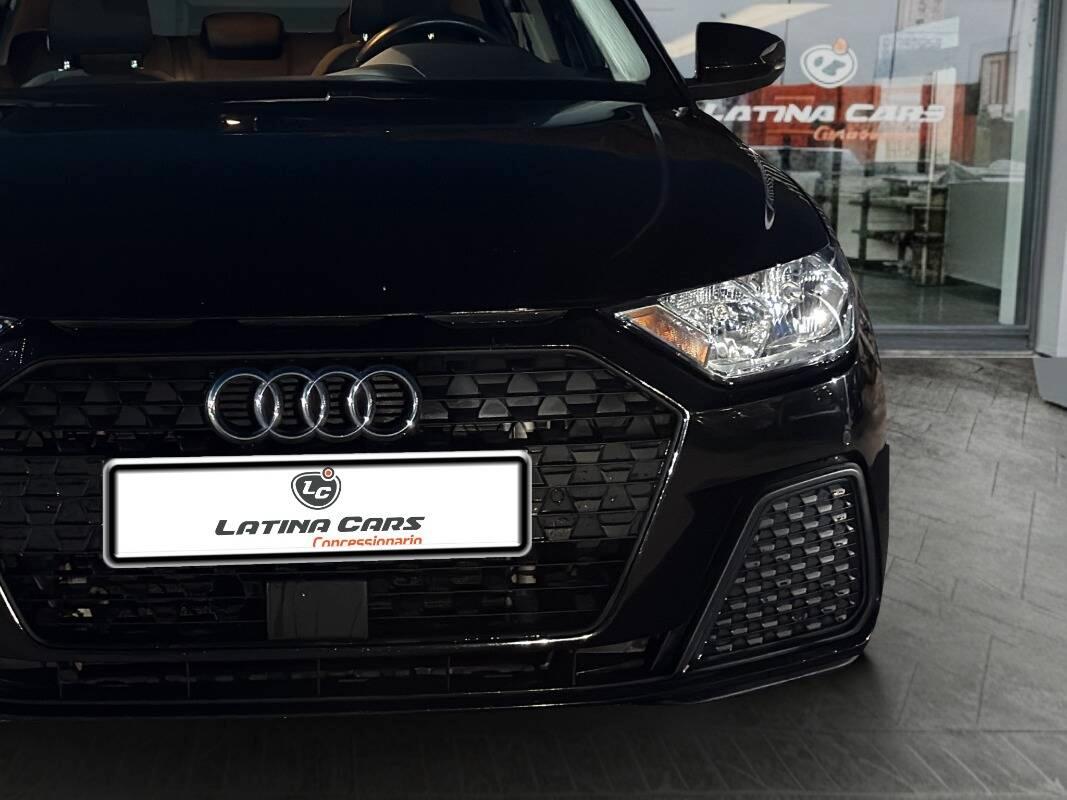 Audi A1 25 1.0 tfsi Con VIRTUAL COCKPIT
