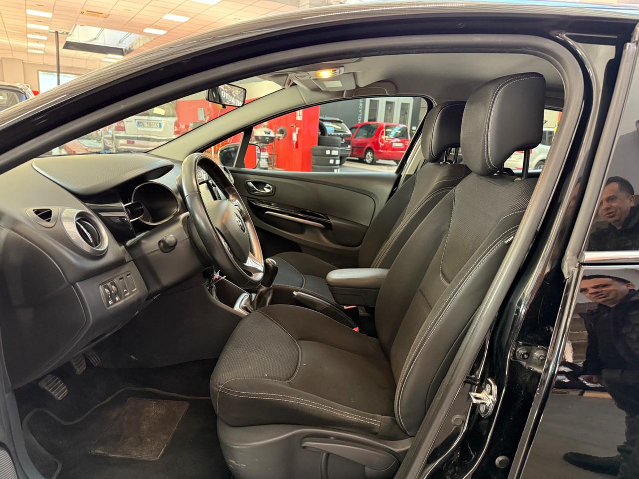 Renault Clio 1.5 dCi 8V 75CV 5 porte Wave