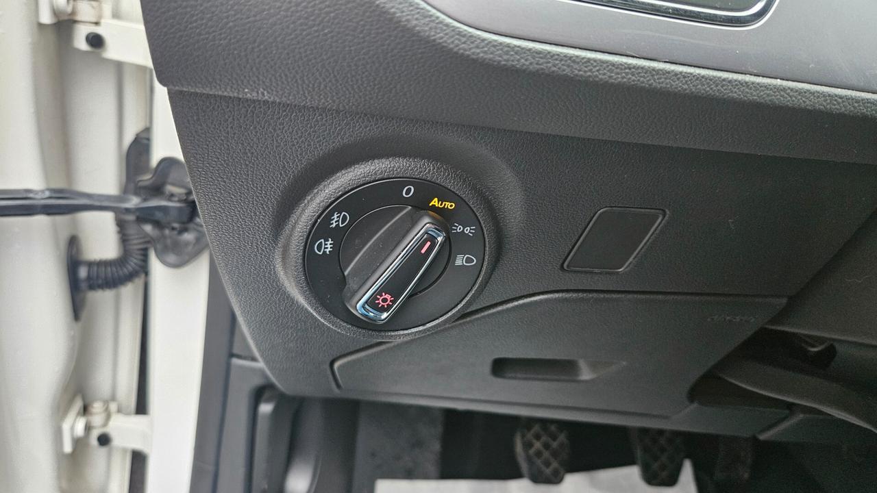 Seat Leon 1.6 tdi Xcellence 115cv ACC-CAM-LED-FULL LINK