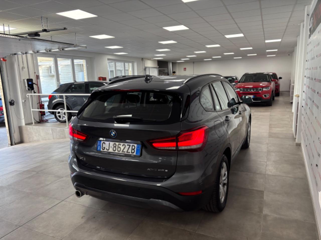 BMW X1 xdrive25e Business Advantage auto