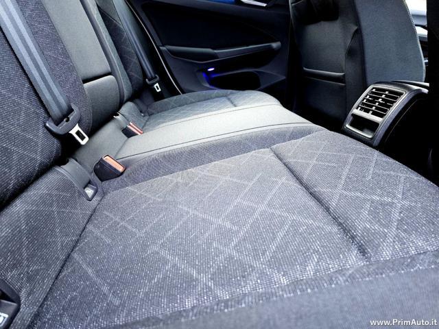 VOLKSWAGEN Golf 1.5 TGI DSG Life