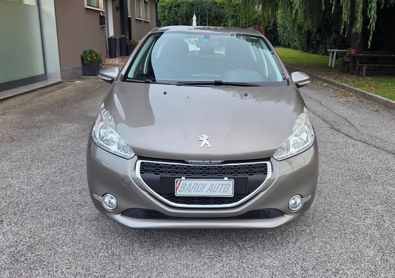 Peugeot 208 1.4 HDi 5 porte Allure