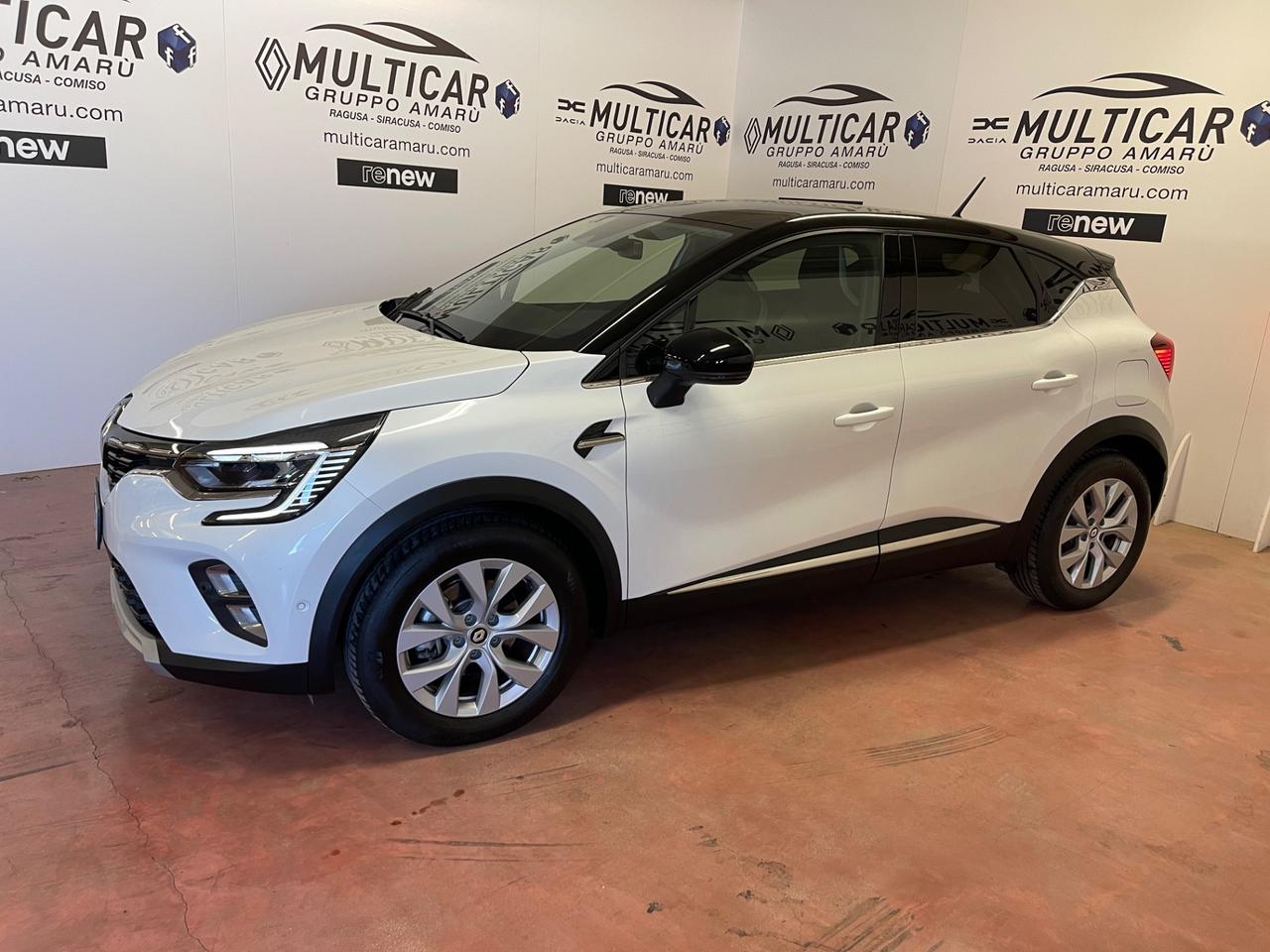 Renault Captur Plug-in Hybrid 160 CV Intens solo 8700km