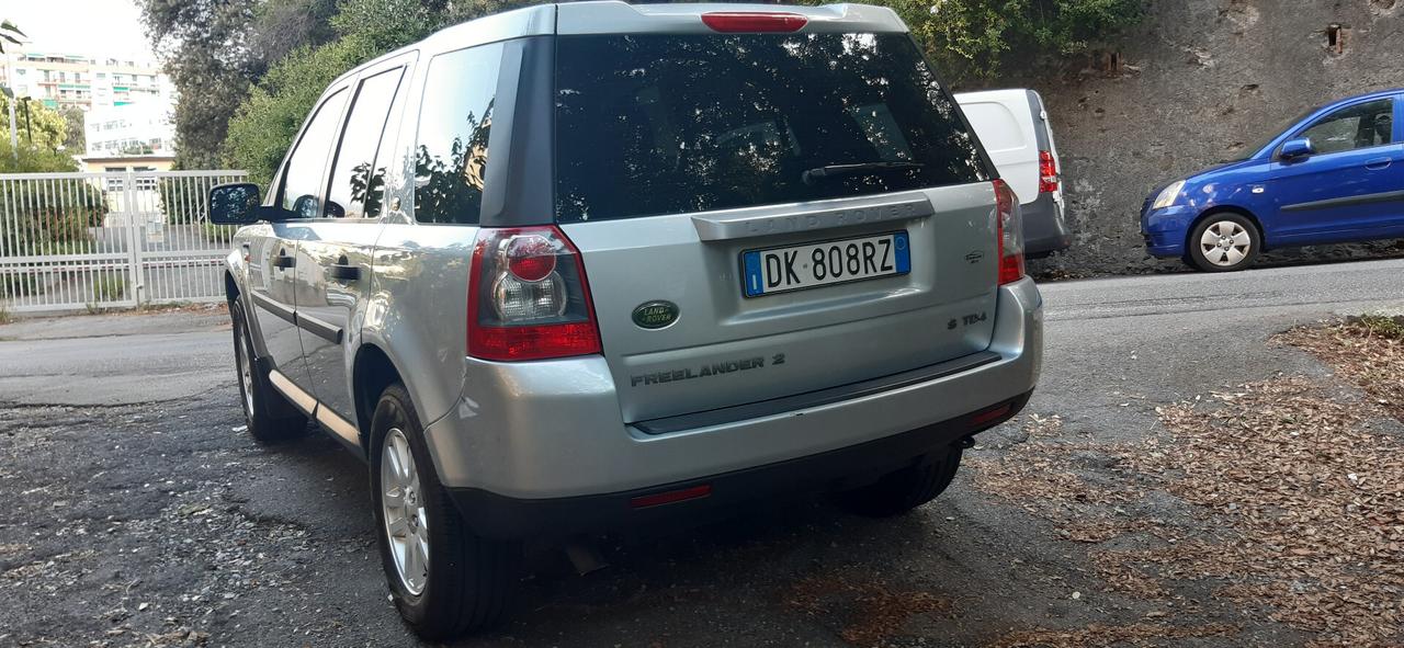 Land Rover Freelander 2.2 TD4 S.W. E