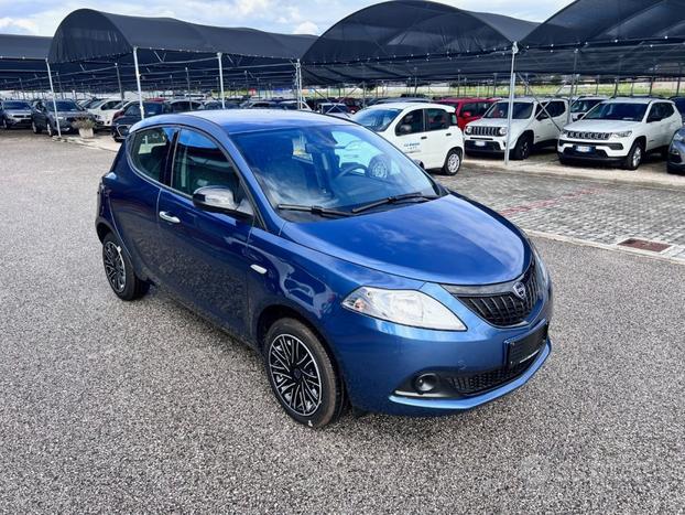 LANCIA Ypsilon 1.0 FireFly 5 porte S&S Hybrid Si
