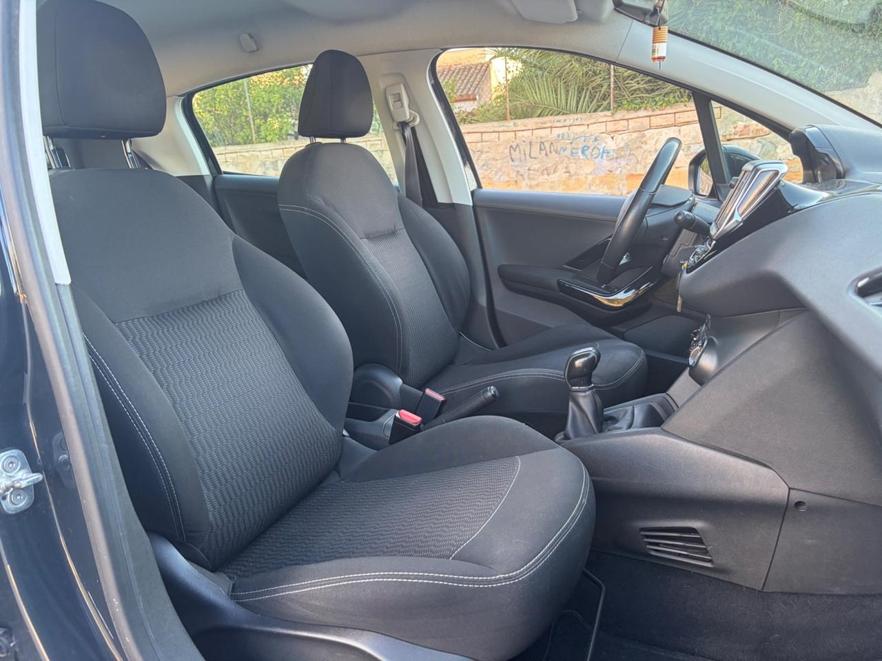 Peugeot 208 BlueHDi 75 5 porte Allure