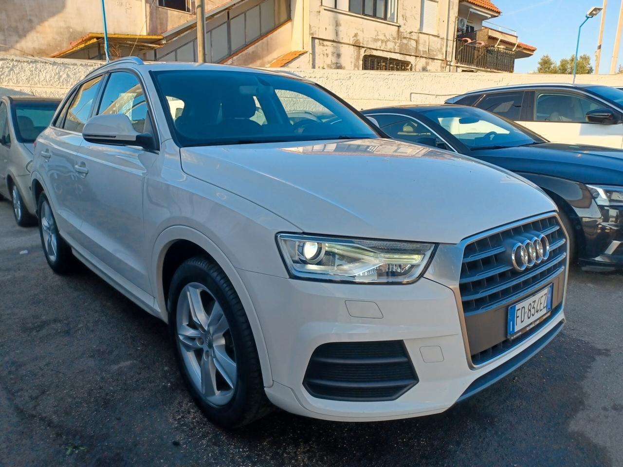 Audi Q3 2.0 TDI 120 CV Design UNICO PROPRIETARIO