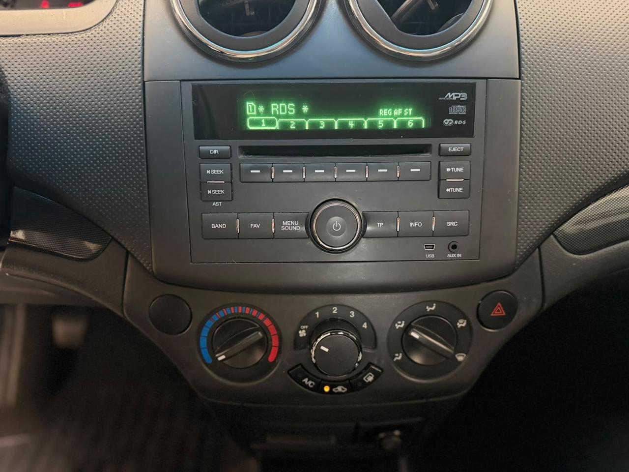 Chevrolet Aveo 1.2 5 porte
