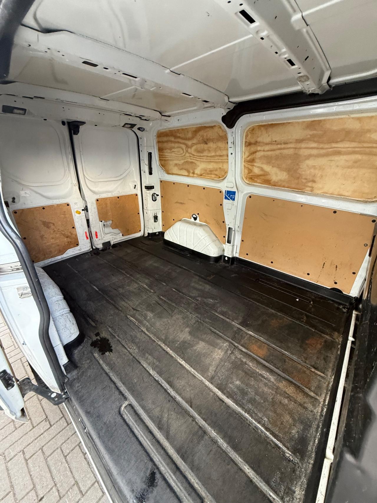 Ford Transit Custom 270 2.0 TDCi 130 PC Furgone Titanium