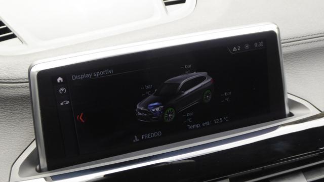 BMW X1 sDrive18d xLine Plus Autom