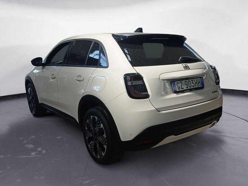 FIAT 600 (2023-->) Hybrid 110 CV DCT MHEV La Prima
