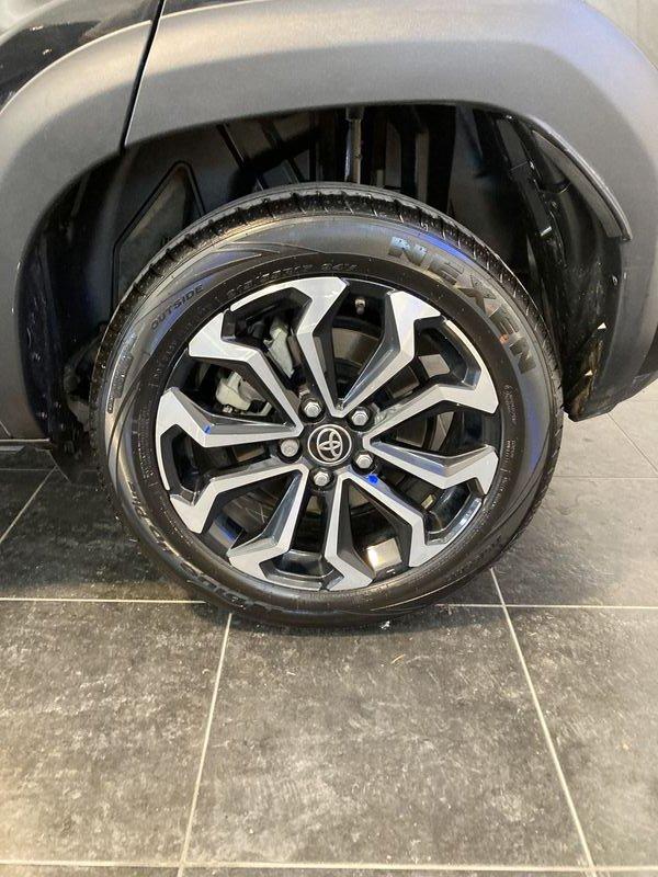 Toyota Yaris Cross 1.5H (116 CV) E-CVT Trend