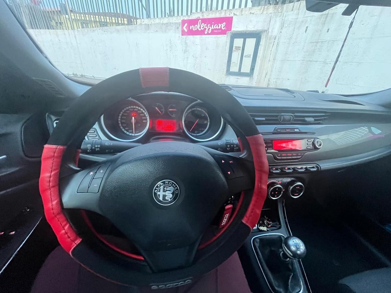 Alfa Romeo Giulietta 2.0 JTDm-2 140 CV Distinctive