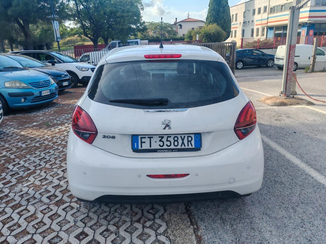 Peugeot 208 BlueHDi 100 S&S 5 porte Active