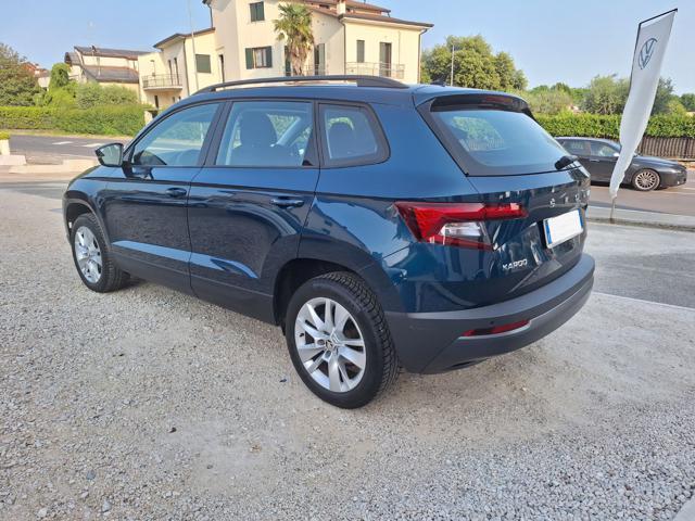 SKODA Karoq 1.0 TSI 110 CV Executive NEOPATENTATI