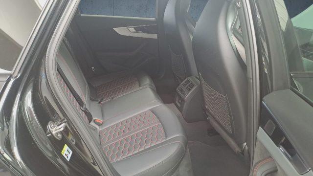 AUDI RS4 4 Avant Aut.