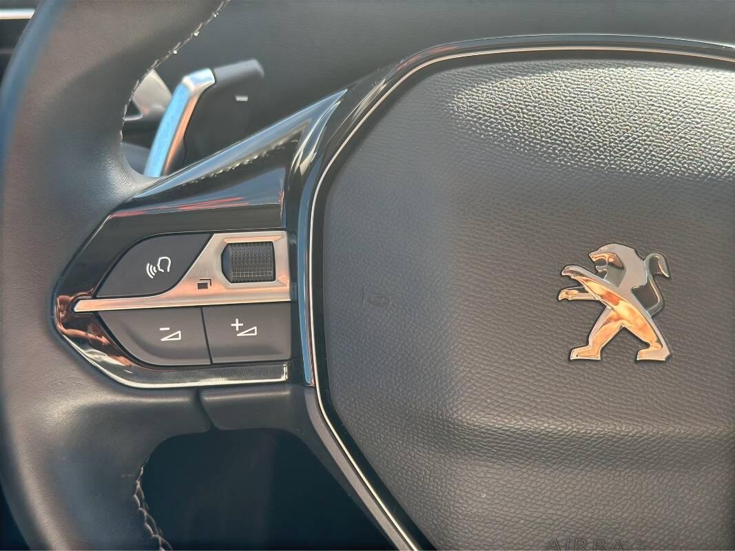 Peugeot 3008 II 1.6 hybrid4 phev Allure Pack 300cv AUTOMATICA