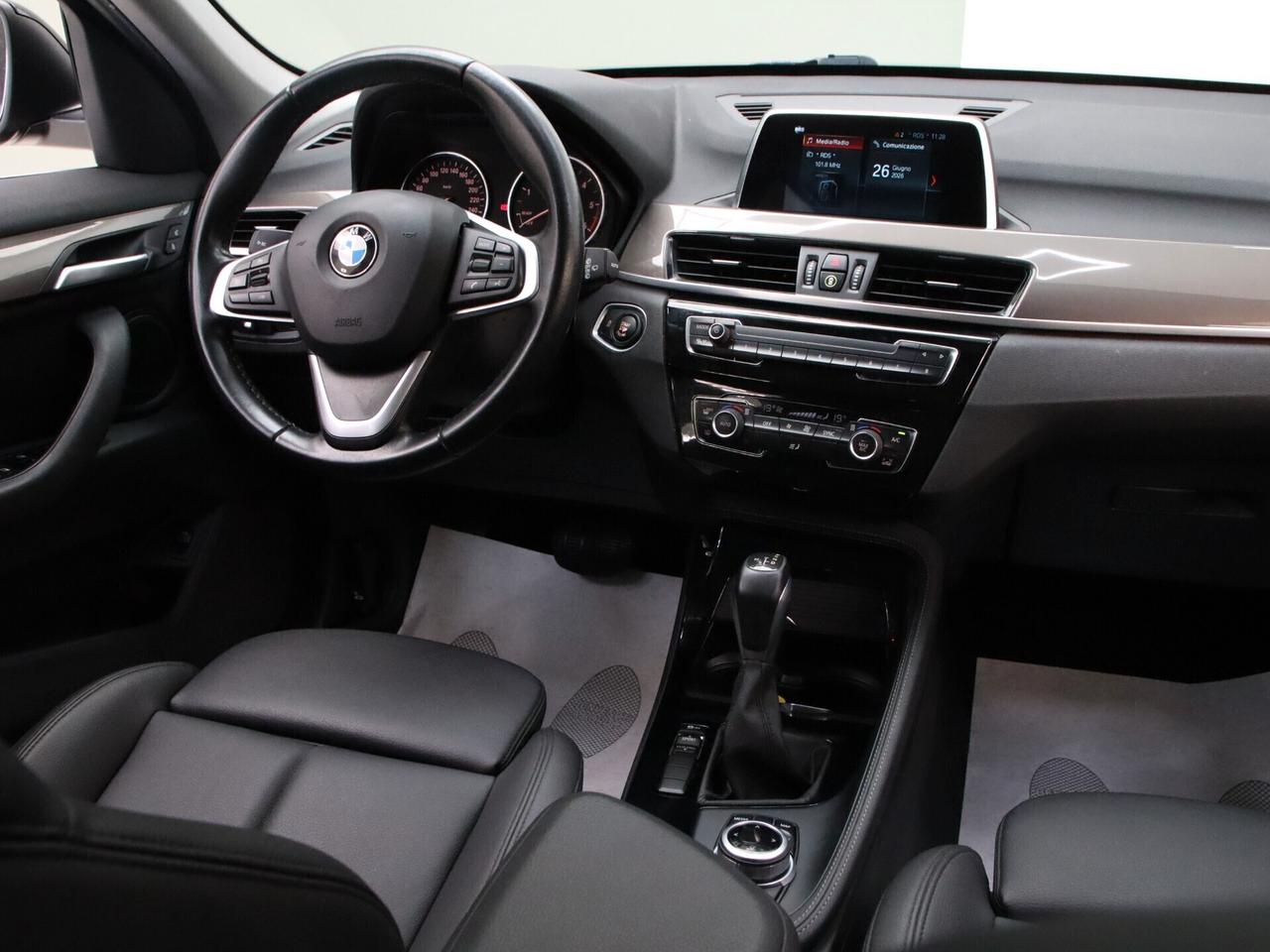 BMW X1 F48 sdrive18d xLine auto