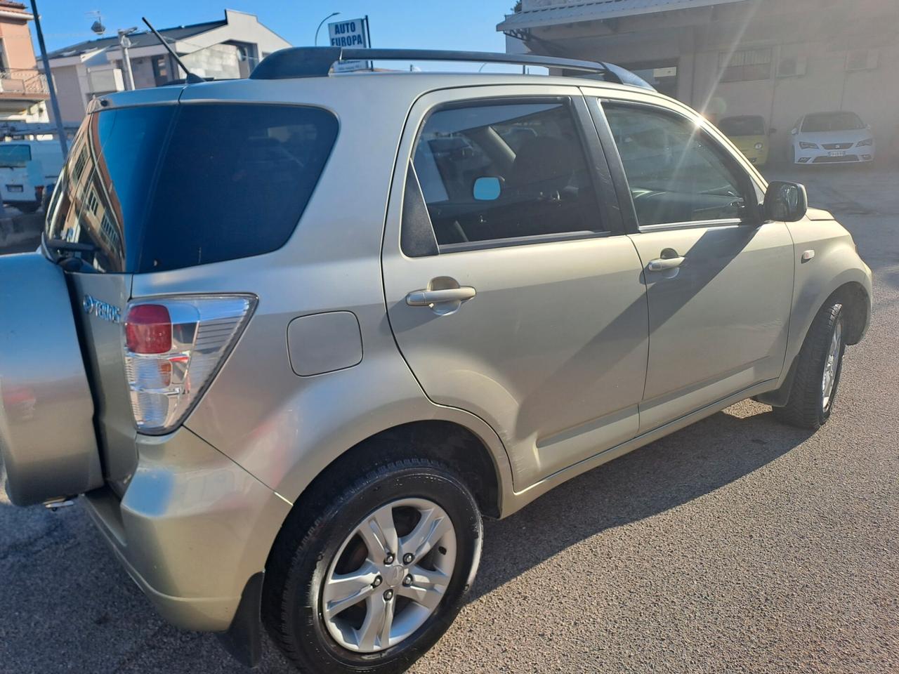 Daihatsu Terios 1.5 4WD SX Green Powered