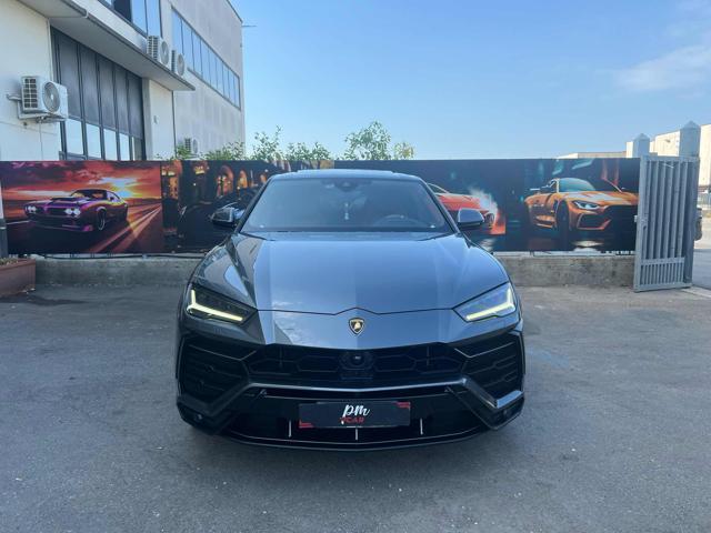 LAMBORGHINI Urus 4.0