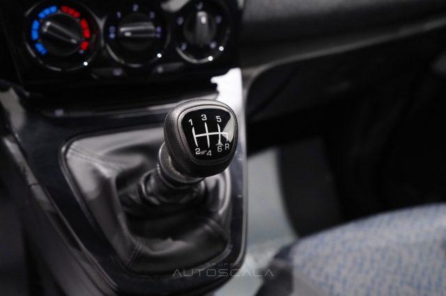 LANCIA Ypsilon 1.0 FireFly 5 porte S&S Hybrid Silver Plus
