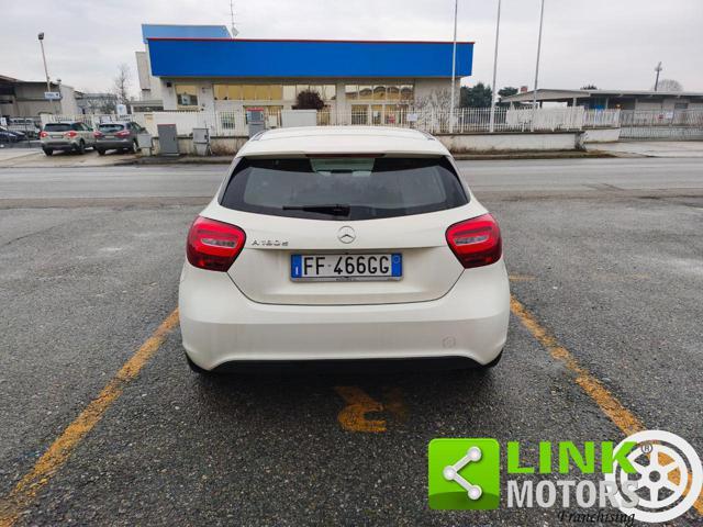 MERCEDES-BENZ A 180 d Premium