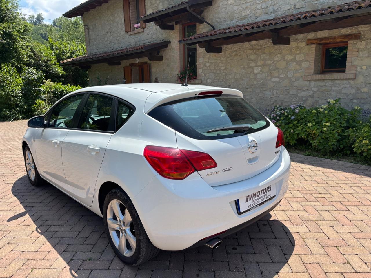 Opel Astra 1.4 Turbo 140CV 5 porte Cosmo