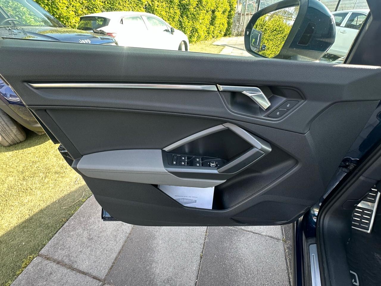 Audi Q3 40 TDI quattro S tronic S line edition