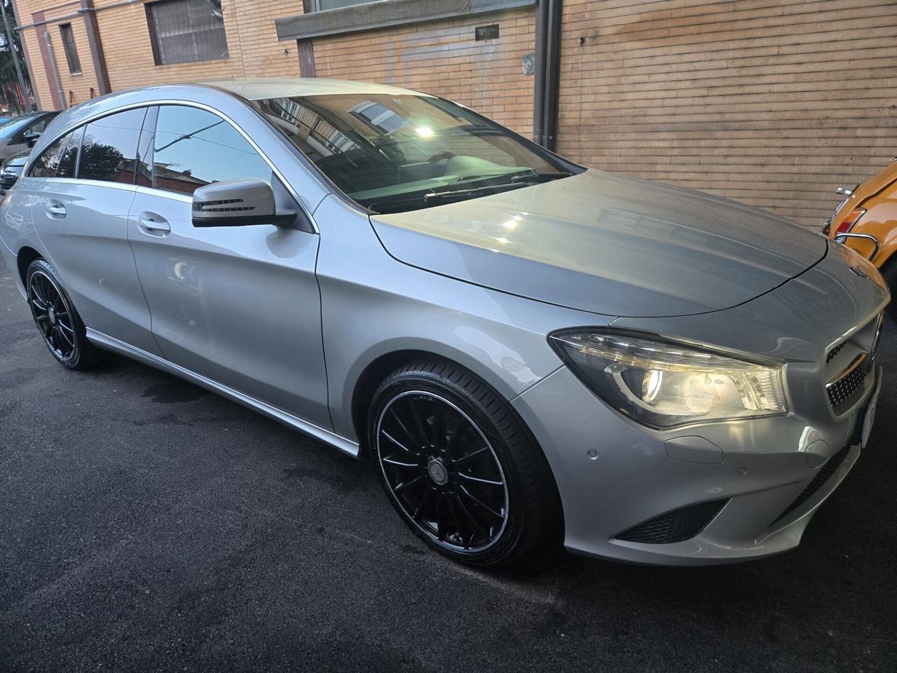 Mercedes-benz CLA 200 d 4Matic Automatic Sport