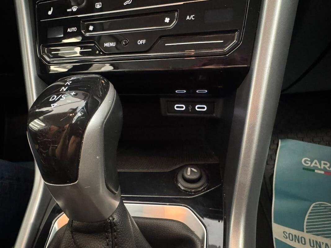 Volkswagen T-Roc 1.5 tsi Style dsg