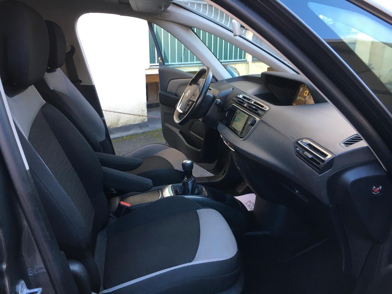 Citroen Grand C4 Picasso 1.6 e-HDi 115 Intensive