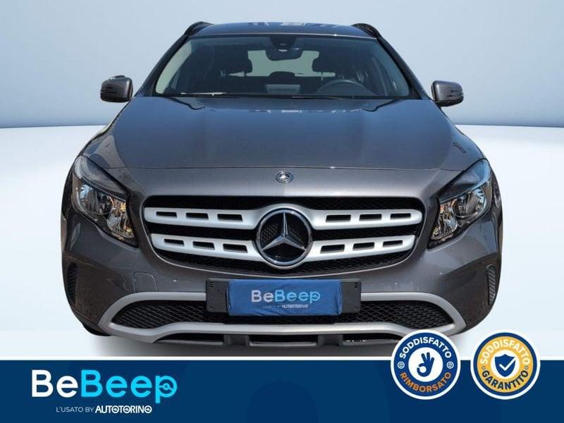 Mercedes-Benz GLA 180 D BUSINESS AUTO