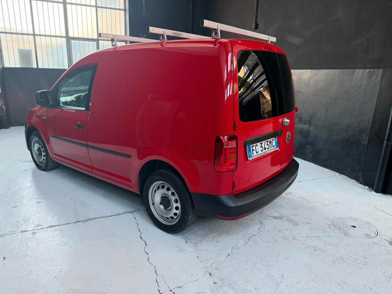 Volkswagen Caddy 2.0 TDI 122 CV 4MOTION IVA ESPOSTA!