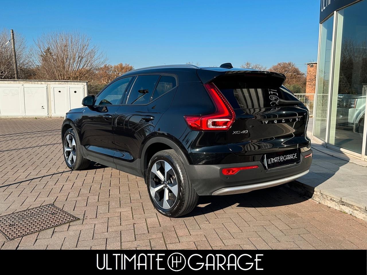 Volvo XC40 B3 automatico Core *Garanzia 5 Anni