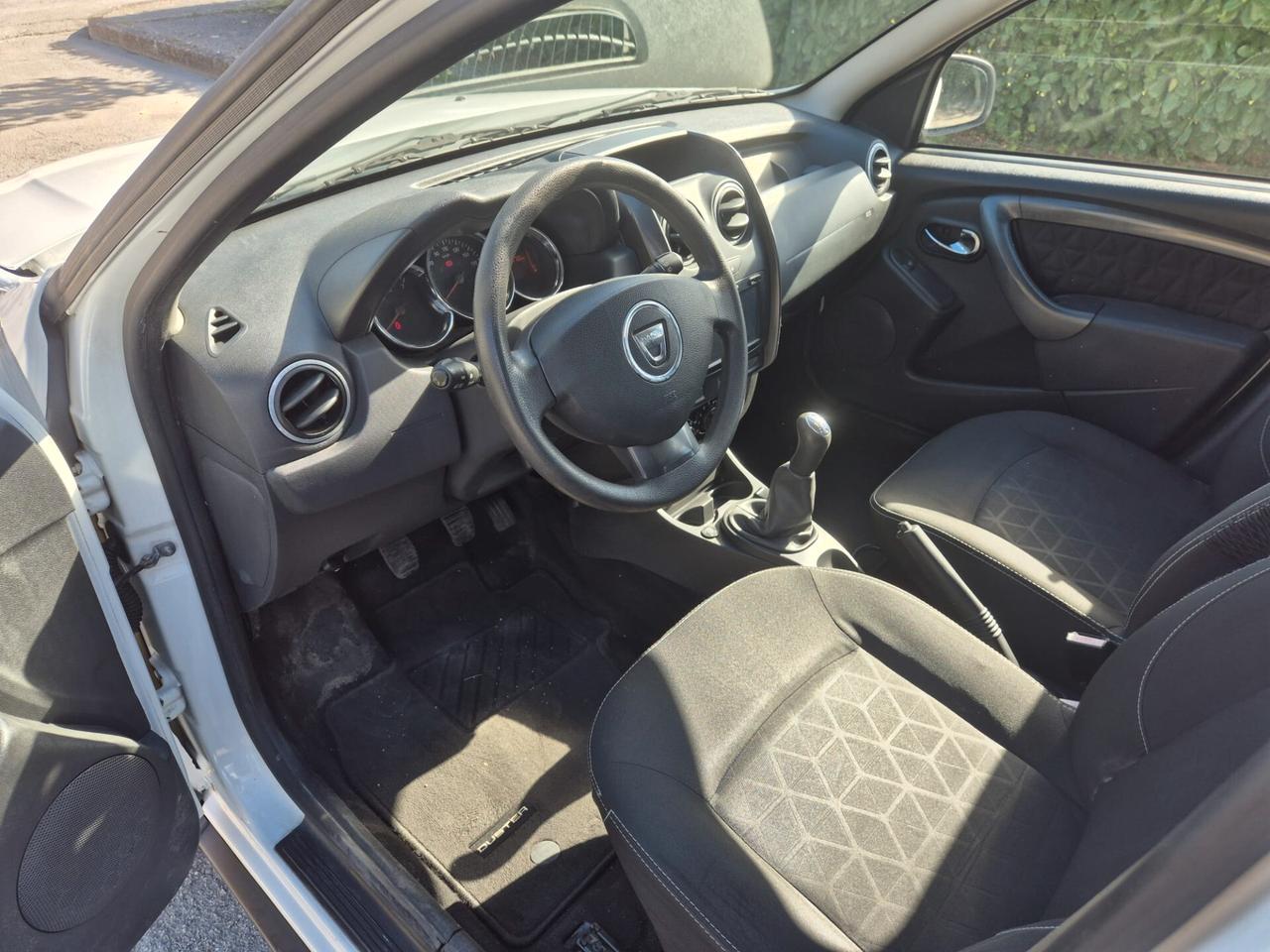 Dacia Duster 1.6 110CV 4x2 GPL Lauréate OK NEOPATENTATI