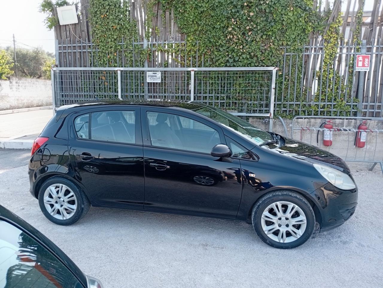 Opel Corsa 1.3 CDTI 75CV ecoFLEX 5 porte Cosmo