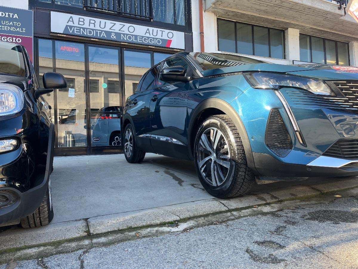 PEUGEOT 3008 BlueHDi 130 EAT8 ALLURE 64.000 KM