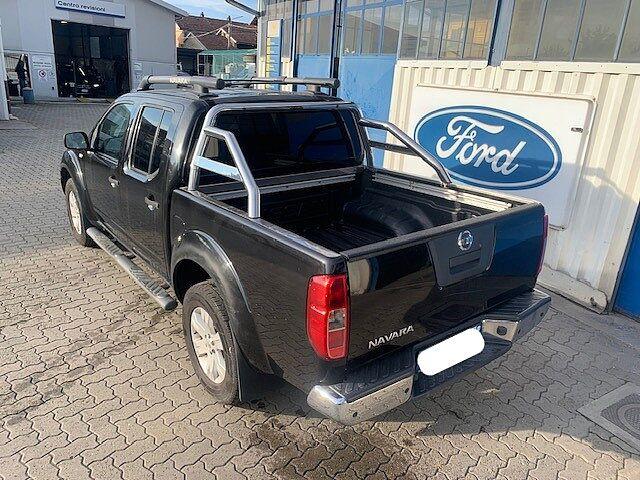 Nissan Navara 2.5 dCi 4 porte Double Cab SE