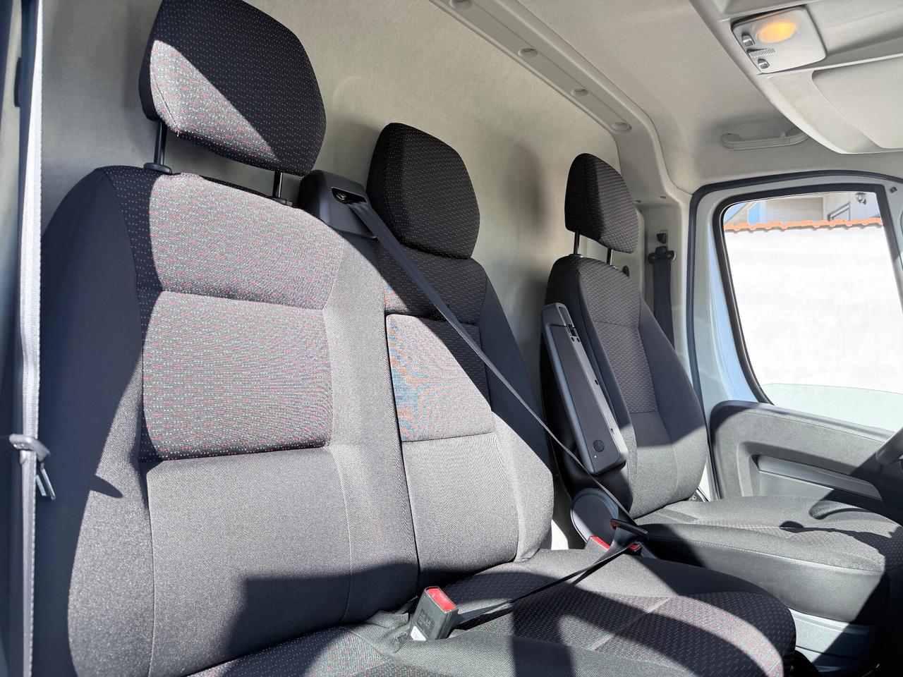Peugeot Boxer 2.2HDI 140CV L3H3 GRAN VOLUME IVA ESPOSTA