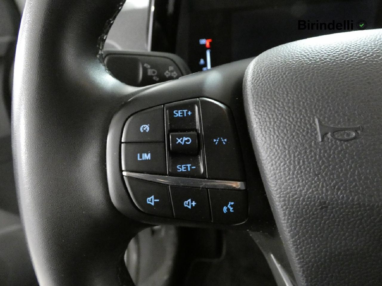 FORD Tourneo Courier 2ªs - Tourneo Courier 1.0 EcoBoost Titanium